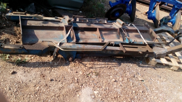 ชุดดันหน้ารถไถฟอร์ด ชุดดันหน้ารถไถฟอร์ด