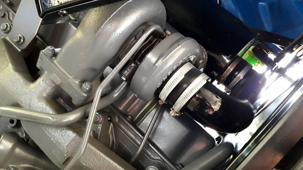 ขายรถไถฟอร์ด NEWHOLLAND TS100 TURBO 4WD ขายรถไถฟอร์ด NEWHOLLAND TS100 TURBO 4WD