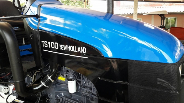 ขายรถไถฟอร์ด NEWHOLLAND TS100 TURBO 4WD ขายรถไถฟอร์ด NEWHOLLAND TS100 TURBO 4WD