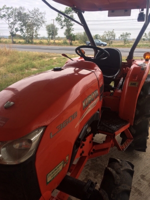 มัดจำแล้วครับ249000บาทครับ L3608 สวยๆเครื่องเกียร์ไฮดรอลิกส์สมบูรณ์ทุกระบบครับ แถมดันหน้า ผานหลังให้