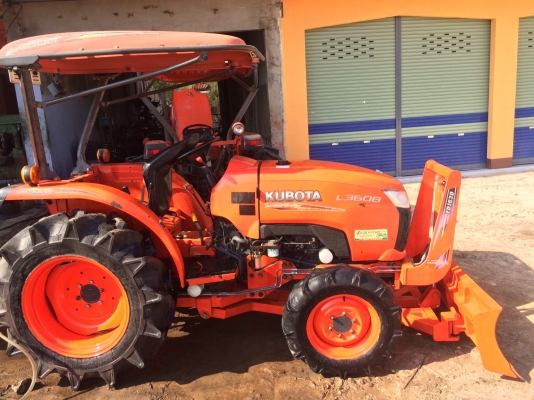 มัดจำแล้วครับ249000บาทครับ L3608 สวยๆเครื่องเกียร์ไฮดรอลิกส์สมบูรณ์ทุกระบบครับ แถมดันหน้า ผานหลังให้