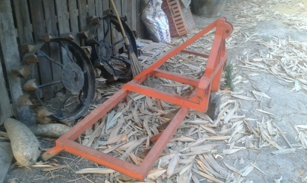 ขายคราดรถไถนั่งขับขนาดเล็ก ของอยู่โคราชคับ