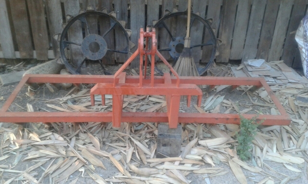 ขายคราดรถไถนั่งขับขนาดเล็ก ของอยู่โคราชคับ