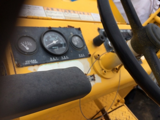 รถบด 4 ตัน Meiwa รุ่น MUC-401 ปี 1996 เครื่อง Isuzu สภาพสวย พร้อมใช้ ราคาถูกครับ