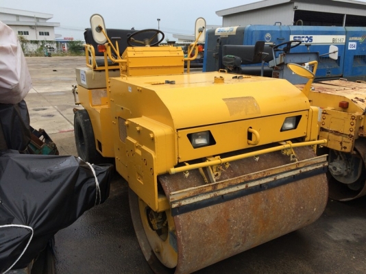 รถบด 4 ตัน Meiwa รุ่น MUC-401 ปี 1996 เครื่อง Isuzu สภาพสวย พร้อมใช้ ราคาถูกครับ