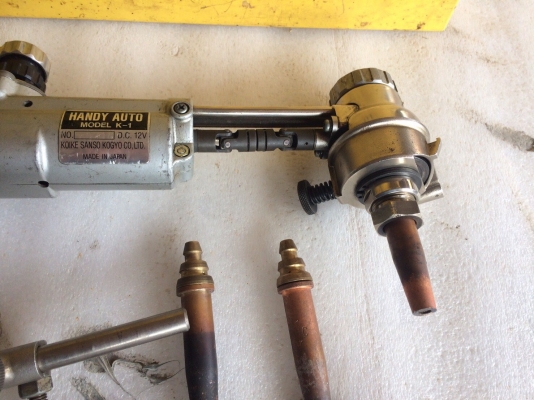 ชุดตัดแก๊สแบบอัตโนมัติ ยี่ห้อ Koike Handy Auto ผลิตประเทศ ญี่ปุ่น ใช้ในการตัดโลหะ (มีวีดีโอการใช้งาน) ชุดตัดแก๊สแบบอัตโนมัติ ยี่ห้อ Koike Handy Auto ผลิตประเทศ ญี่ปุ่น ใช้ในการตัดโลหะ (มีวีดีโอการใช้งาน)