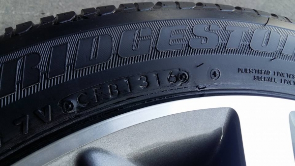 ขายล้อแม็ก honda jazz 16" ยางปี16 สนใจติดต่อ ร้าน ก.เจริญการยาง ครับ 081-3747940 ขายล้อแม็ก honda jazz 16" ยางปี16 สนใจติดต่อ ร้าน ก.เจริญการยาง ครับ 081-3747940