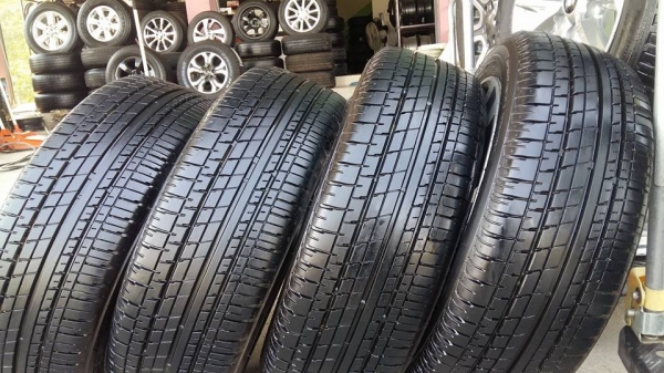 ขายล้อแม็ก honda jazz 16" ยางปี16 สนใจติดต่อ ร้าน ก.เจริญการยาง ครับ 081-3747940 ขายล้อแม็ก honda jazz 16" ยางปี16 สนใจติดต่อ ร้าน ก.เจริญการยาง ครับ 081-3747940