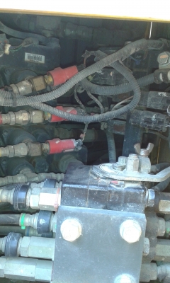 ต้องการขายรถขุดยี่ห้อ KOMATSU-PC128US-2E รถนอกนำเข้าจากญี่ปุ่น