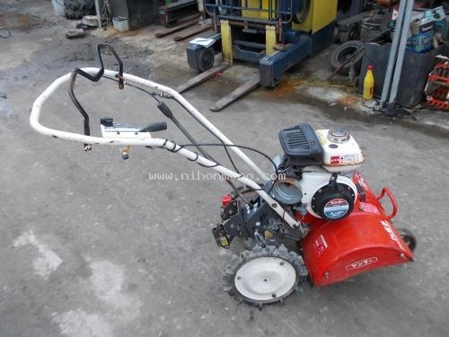 ราคาพิเศษ!! เพียง15,000 บาท รถพรวนดินเดินตาม YANMAR TB3 รหัสสินค้า : 80803230 www.nihonmono.com
