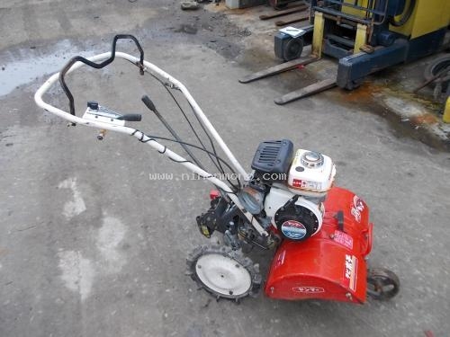 ราคาพิเศษ!! เพียง15,000 บาท รถพรวนดินเดินตาม YANMAR TB3 รหัสสินค้า : 80803230 www.nihonmono.com