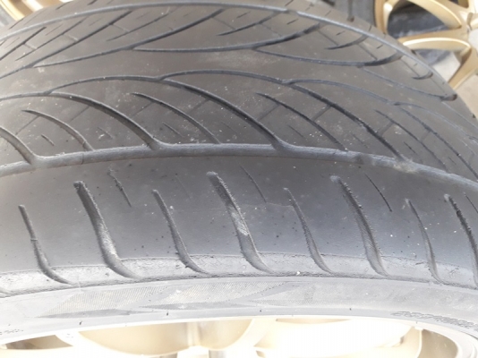 ล้อCE28 ขอบ22 กว้าง9  6รู ยางปี13  4 ล้อ