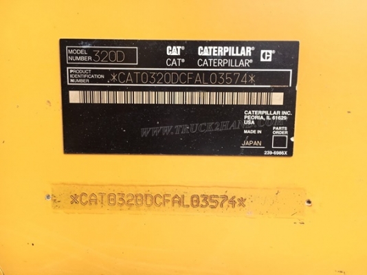 รถตัก CATERPILLAR Cat320D 8พันกว่าชั่วโมง มีเล่มทะเบียน