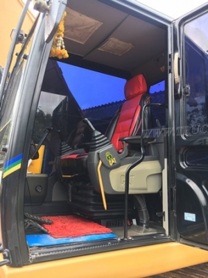 รถตัก CATERPILLAR Cat320D 8พันกว่าชั่วโมง มีเล่มทะเบียน