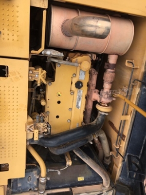 รถตัก CATERPILLAR Cat320D 8พันกว่าชั่วโมง มีเล่มทะเบียน