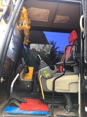 รถตัก CATERPILLAR Cat320D 8พันกว่าชั่วโมง มีเล่มทะเบียน