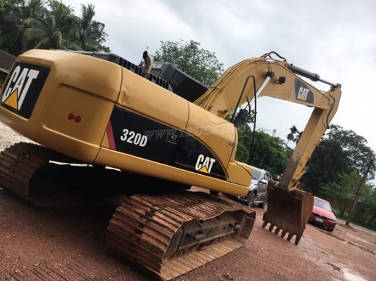 รถตัก CATERPILLAR Cat320D 8พันกว่าชั่วโมง มีเล่มทะเบียน