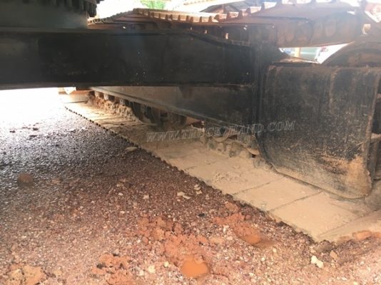 รถตัก CATERPILLAR Cat320D 8พันกว่าชั่วโมง มีเล่มทะเบียน
