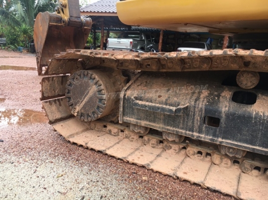 รถตัก CATERPILLAR Cat320D 8พันกว่าชั่วโมง มีเล่มทะเบียน