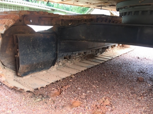 รถตัก CATERPILLAR Cat320D 8พันกว่าชั่วโมง มีเล่มทะเบียน