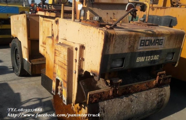 FROM JAPAN COMBINATION ROLLER BOMAG BW123AC / รถบดหน้าเหล็กหลังยาง - เลี้ยวเอว /ราคาเพียง 320,000 บาท