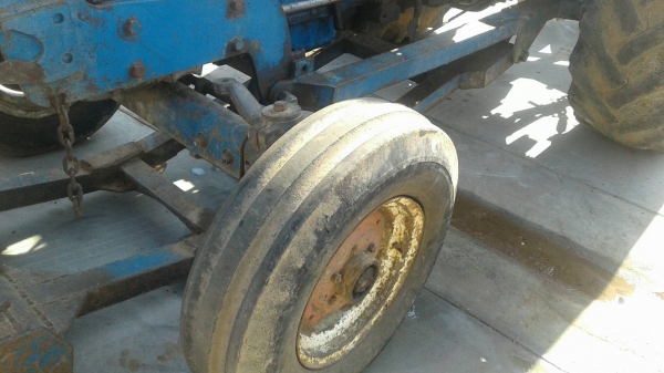 ขายด่วน เครื่องจักรกลการเกษตร  รถไถ  FOBD  6600  T5  ขาย ราคา 330,000