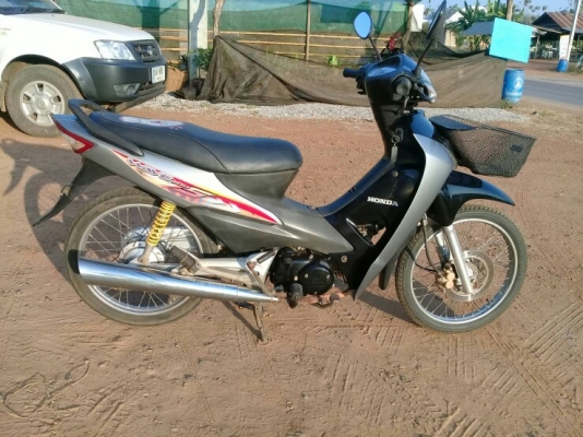 ขายรถจักรยานยนต์ Honda wave 100S เครื่องเดิม เครื่องดี สตาร์ทนิ่ม รถสีสวย รถพร้อมใช้งาน ทะเบียนพร้อม