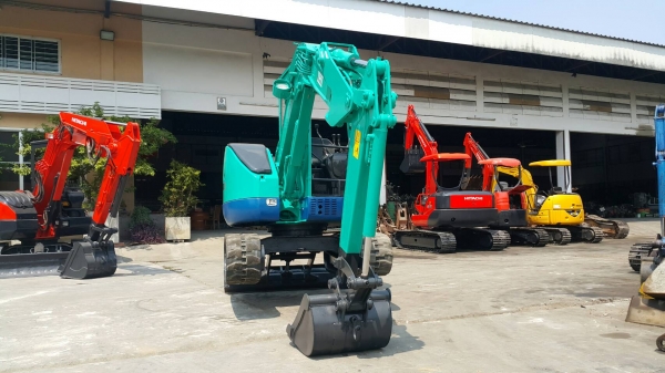 ขาย รถขุด IHI รุ่น 30Z มือสองญี่ปุ่น ออฟเซตบูม แทรกยางสวย ปั้มนิ้ว เครื่องยันม่าร์ 3TN84 สลักบูท แน่นทุกจุด สวยพร้อมใช้งาน มือถือ/LINE ID : 0818753444