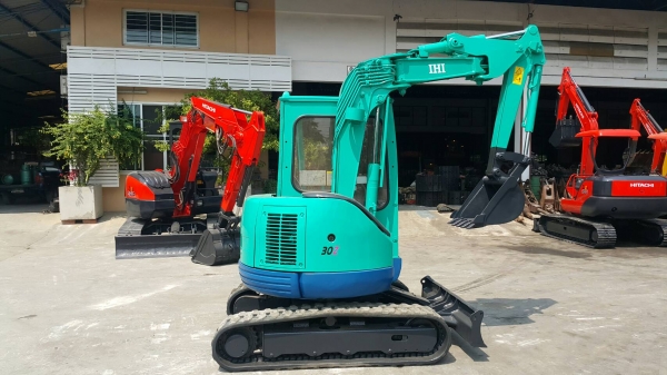 ขาย รถขุด IHI รุ่น 30Z มือสองญี่ปุ่น ออฟเซตบูม แทรกยางสวย ปั้มนิ้ว เครื่องยันม่าร์ 3TN84 สลักบูท แน่นทุกจุด สวยพร้อมใช้งาน มือถือ/LINE ID : 0818753444