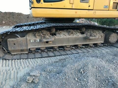 ขายรถแบคโฮ KOMATSU PC200-8 ชุดบูมอาร์มยาว เอกสารเล่ม ไมล์ 9000 ชม.ราคา 2200000