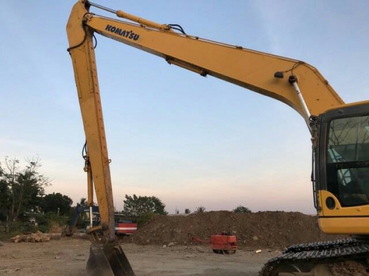 ขายรถแบคโฮ KOMATSU PC200-8 ชุดบูมอาร์มยาว เอกสารเล่ม ไมล์ 9000 ชม.ราคา 2200000