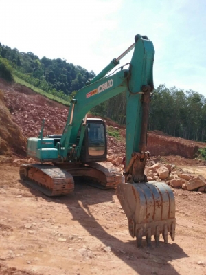 ขายรถแบคโฮ KOBELCO SK200-6 YN10 เอกสารใบแจ้งจำหน่าย ไมล์ 14850 ชม.ราคา 1300000