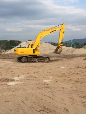 ขายรถแบคโฮ KOMATSU PC200-6 เอกสารเล่ม ไฟเต็ม ซีเรียล 93xxx ราคา 1100000 ขายรถแบคโฮ KOMATSU PC200-6 เอกสารเล่ม ไฟเต็ม ซีเรียล 93xxx ราคา 1100000