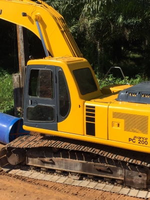 ขายรถแบคโฮ KOMATSU PC200-6 เอกสารเล่ม ไฟเต็ม ซีเรียล 93xxx ราคา 1100000 ขายรถแบคโฮ KOMATSU PC200-6 เอกสารเล่ม ไฟเต็ม ซีเรียล 93xxx ราคา 1100000