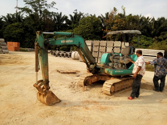 ขายรถแบคโฮ KOMATSU PC25-1 ราคา 200000