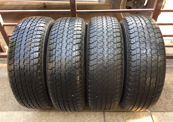 ยาง Bridgestone 255 65 17 สิ้นปี15 ดอกเต็ม ใช้ยาว ราคาไม่แพง ยาง Bridgestone 255 65 17 สิ้นปี15 ดอกเต็ม ใช้ยาว ราคาไม่แพง