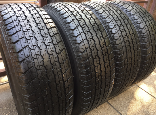 ยาง Bridgestone 255 65 17 สิ้นปี15 ดอกเต็ม ใช้ยาว ราคาไม่แพง ยาง Bridgestone 255 65 17 สิ้นปี15 ดอกเต็ม ใช้ยาว ราคาไม่แพง