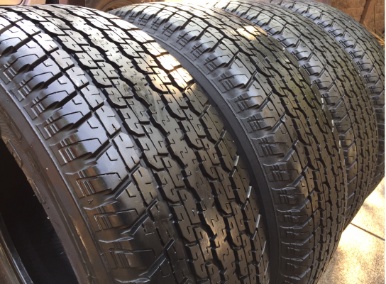 ยาง Bridgestone 255 65 17 สิ้นปี15 ดอกเต็ม ใช้ยาว ราคาไม่แพง ยาง Bridgestone 255 65 17 สิ้นปี15 ดอกเต็ม ใช้ยาว ราคาไม่แพง