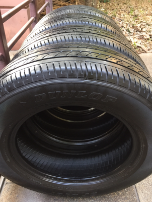 ยาง Dunlop 215 65 16 กลางปี15 ดอกเต็ม ไม่มีปะ ราคาไม่แพง ยาง Dunlop 215 65 16 กลางปี15 ดอกเต็ม ไม่มีปะ ราคาไม่แพง