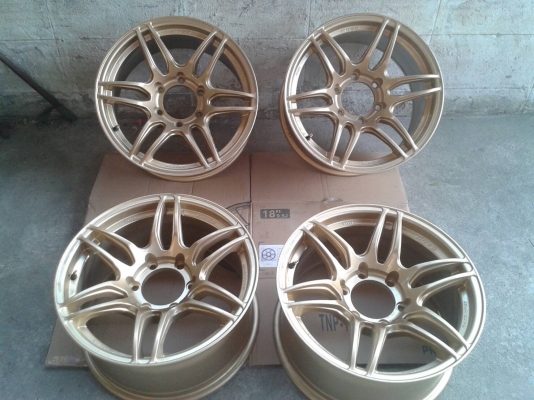 ขอบ17นิ้ว6รู ชุดนี้ ราคา 8900 บาท