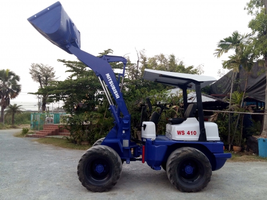 ขายรถตัก MITSUBISHI WS 410 สภาพพร้อมใช้ครับ ติดต่อ 086-324-1992 086-775-7900