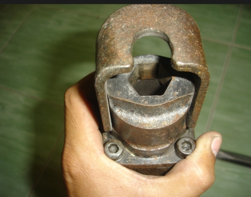 ขายสกัดไฟฟ้า (แย็ก) makita รุ่น HM1201