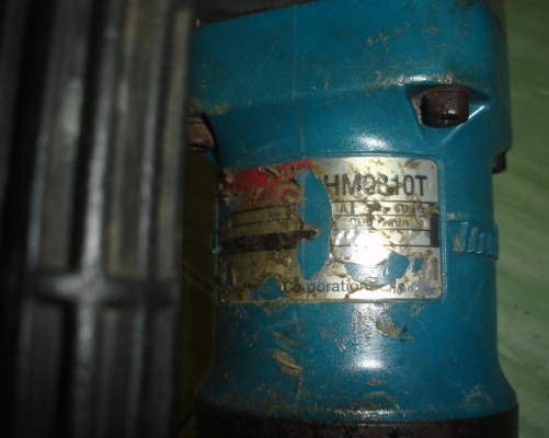 ขายเครื่องสกัดไฟฟ้า(แย็ก)ยี่ห้อmakitaรุ่นHM0810ของแท้(made in japan)พร้อมใช้งาน