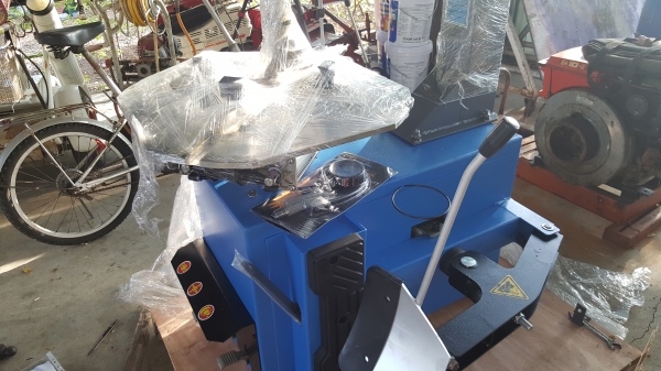 ของใหม่เครื่องถอดยาง 10 ถึงขอบ 24 รหัสสินค้า D1 - 2 สอบถามได้ ต่อรองได้ ขายได้ขาย ของใหม่เครื่องถอดยาง 10 ถึงขอบ 24 รหัสสินค้า D1 - 2 สอบถามได้ ต่อรองได้ ขายได้ขาย