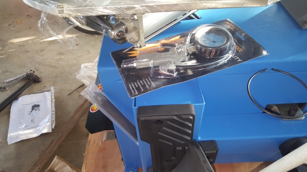 ของใหม่เครื่องถอดยาง 10 ถึงขอบ 24 รหัสสินค้า D1 - 2 สอบถามได้ ต่อรองได้ ขายได้ขาย ของใหม่เครื่องถอดยาง 10 ถึงขอบ 24 รหัสสินค้า D1 - 2 สอบถามได้ ต่อรองได้ ขายได้ขาย