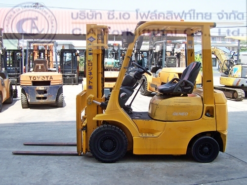 ขาย รถโฟล์คลิฟท์ TOYOTA รุ่น 7-FG15