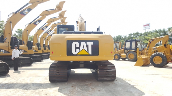 ขายรถขุดมือสอง caterpillar รุ่น 320D GC