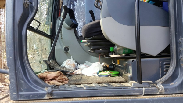 Kobelco ซุปเปอร์เอ็ก รถพร้อมใช้งาน ช่วงล่างเตม ราคา 2,250,000 Kobelco ซุปเปอร์เอ็ก รถพร้อมใช้งาน ช่วงล่างเตม ราคา 2,250,000