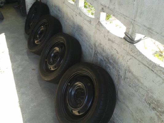 ล้อกะทะ ขอบ15นิ้ว4รู100 พร้อมยาง ชุดนี้ ราคา 1900 บาท ล้อกะทะ ขอบ15นิ้ว4รู100 พร้อมยาง ชุดนี้ ราคา 1900 บาท