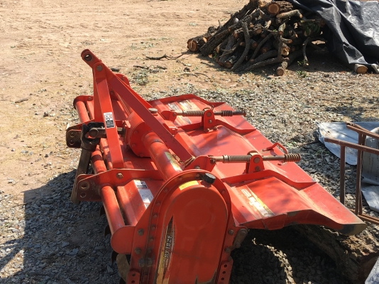 ขายโรตารี่ตราช้าง 1.8 เมตร รุ่น RX182F สภาพสวยใบเต็ม